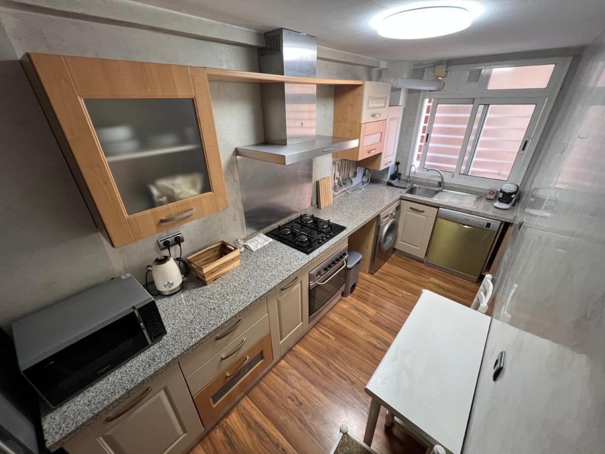 3 Bedrooms Apt With The Sea View Малага Экстерьер фото