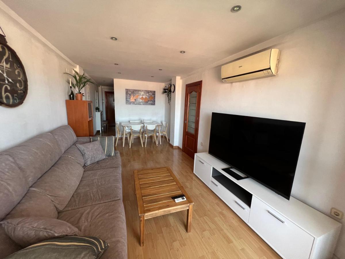 3 Bedrooms Apt With The Sea View Малага Экстерьер фото